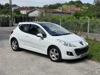 Usado Peugeot 207 Sport 90 CV (66 kW) 2009 Blanco Berlina
