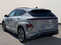 Usado Hyundai Kona N Line 141 CV (103 kW) 2023 Gris SUV