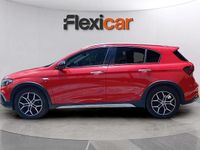 Usado Fiat Tipo 102 CV (75 kW) 2021 Rojo Berlina