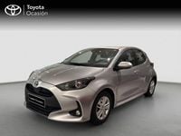 Usado Toyota Yaris Active 116 CV (85 kW) 2021 Gris Utilitario