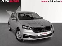 Usado Skoda Fabia Selection 115 CV (84 kW) 2025 Blanco Utilitario