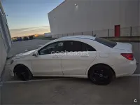 Usado Mercedes CLA200 136 CV (100 kW) 2014 Blanco Coupe