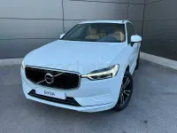 Usado Volvo XC60 Momentum 197 CV (144 kW) 2020 Blanco SUV