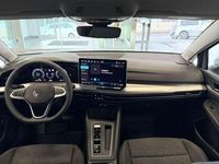 Occasion VW Golf VIII 204 ch (150 kW) 2025 Bleue Berline