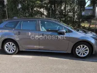 Usado Toyota Corolla Active 140 CV (102 kW) 2025 Gris / plata Familiar