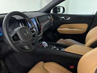 Usado Volvo XC60 Plus 250 CV (183 kW) 2024 Negro SUV