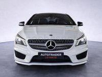 Usado Mercedes CLA220 AMG line 177 CV (130 kW) 2016 Blanco Berlina