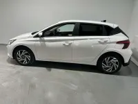 Ny Hyundai i20 101 HK (74 kW) 2025 Hvid Hatchback