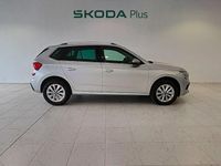 Usado Skoda Kamiq Selection 115 CV (84 kW) 2025 Gris plata SUV