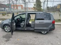 Usado Seat Alhambra I-Tech 177 CV (130 kW) 2013 Gris / plata Monovolumen