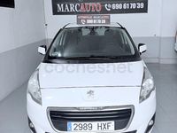 Usado Peugeot 5008 Active 115 CV (84 kW) 2014 Blanco Monovolumen