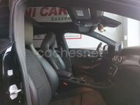 Usado Mercedes CLA220 Shooting Brake 177 CV (130 kW) 2017 Negro Familiar