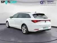 Käytetty Seat Leon FR 150 HP (110 kW) 2022 Valkoinen