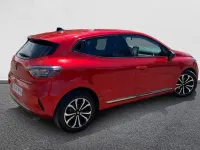 Usado Renault Clio Techno 90 CV (66 kW) 2025 Utilitario