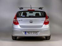 Usado Hyundai i30 Classic 109 CV (80 kW) 2009 Plateado Utilitario