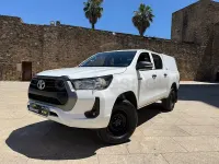 Usado Toyota HiLux Plus 150 CV (110 kW) 2022 Blanco Pickup/Camioneta