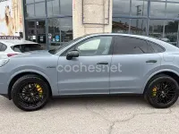 Usado Porsche Cayenne E-Hybrid Coupe Black Edition 470 CV (345 kW) 2026 Gris / plata SUV