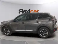 Käytetty Peugeot 2008 Active 110 HP (80 kW) 2022 Harmaa Katumaasturi