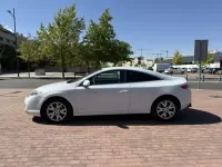 Usado Renault Laguna Coupé 150 CV (110 kW) 2012 Blanco Coupe