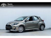 Usado Toyota Yaris Hybrid Active 116 CV (85 kW) 2024 Bronce