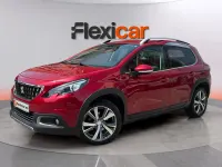 Usado Peugeot 2008 Allure 110 CV (80 kW) 2017 Granate SUV
