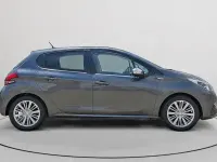 Usado Peugeot 208 Style 82 CV (60 kW) 2017 Utilitario