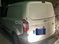 Usado Ford Tourneo Courier Trend 75 CV (55 kW) 2016 Blanco Monovolumen