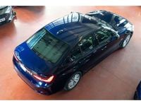 Usado BMW 330e Sport Line 292 CV (214 kW) 2023 Azul Berlina
