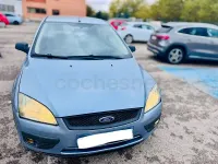 Usado Ford Focus Trend 109 CV (80 kW) 2007 Azul Berlina