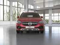 Usado Mercedes GLA180 Progressive 136 CV (100 kW) 2022 Patagonia red  metallic paint SUV