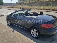 Usado Peugeot 307 CC 138 CV (101 kW) 2005 Negro Descapotable