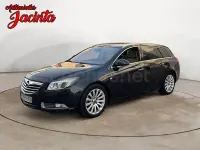 Usado Opel Insignia Cosmo 160 CV (117 kW) 2011 Negro Familiar