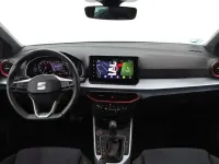Usado Seat Arona FR 116 CV (85 kW) 2025 Gris SUV