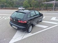 Usado Seat Ibiza Reference 70 CV (51 kW) 2006 Negro Berlina
