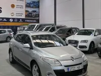 Usado Renault Mégane GrandTour 110 CV (80 kW) 2011 Gris / plata Familiar