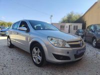 Usado Opel Astra Cosmo 115 CV (84 kW) 2009 Gris / plata Berlina
