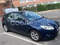 Usado Ford Focus Trend 105 CV (77 kW) 2011 Azul Berlina