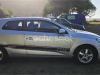 Usado Kia ProCeed 90 CV (66 kW) 2012 Gris / plata Utilitario