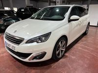 Usado Peugeot 308 Allure 130 CV (95 kW) 2017 Blanco