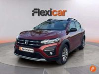 Usado Dacia Sandero Comfort 91 CV (66 kW) 2022 Burdeos Utilitario