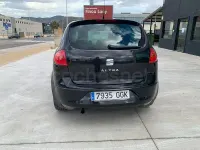 Usado Seat Altea Style 105 CV (77 kW) 2008 Negro Monovolumen