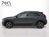 Usado Kia Niro 129 CV (94 kW) 2025 Gris SUV