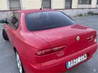 Usado Alfa Romeo 156 Progression 110 CV (80 kW) 2002 Rojo Berlina