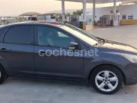 Usado Ford Focus Titanium 109 CV (80 kW) 2010 Negro Berlina