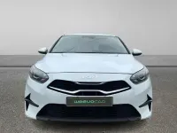 Usado Kia Ceed 100 CV (73 kW) 2024 Blanco Utilitario
