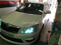 Usado Skoda Octavia RS 170 CV (125 kW) 2013 Blanco Familiar