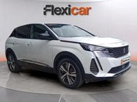 Usado Peugeot 3008 Allure 131 CV (96 kW) 2022 Blanco Monovolumen