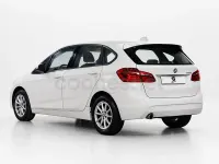 Usado BMW 218 Comfort Edition 150 CV (110 kW) 2015 Blanco Familiar