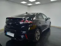 Usado Hyundai Ioniq 141 CV (103 kW) 2022 Negro Utilitario
