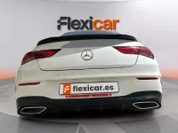 Usado Mercedes CLA200 163 CV (119 kW) 2023 Blanco Coupe